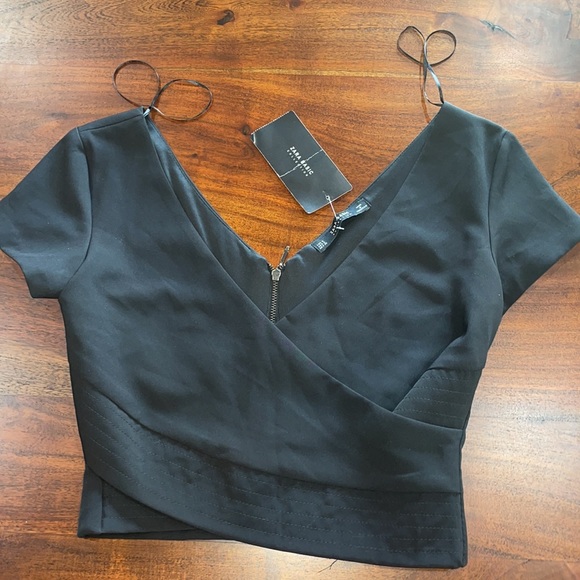 Zara Tops - Zara cross top size small